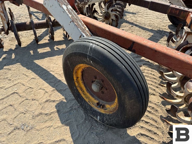 lilliston-roller-harrow-image-15