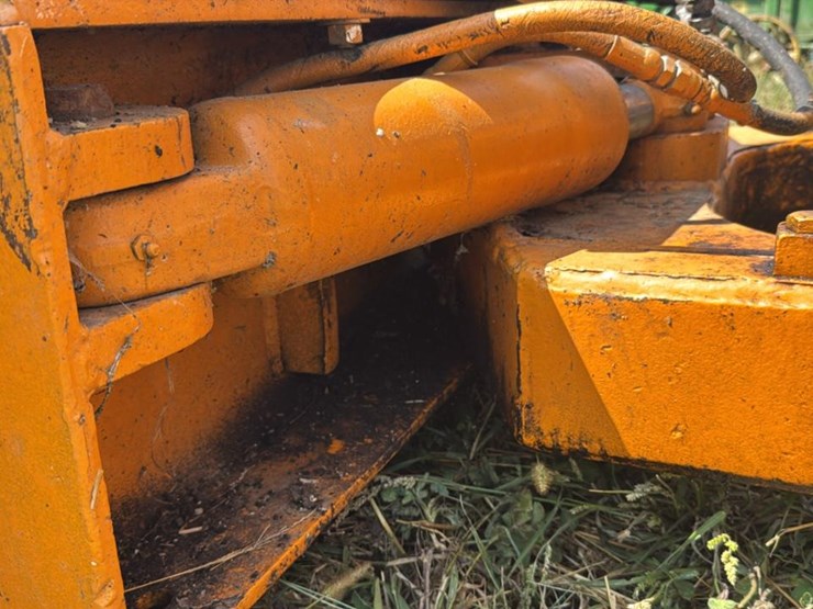 1979-case-450b--image-29