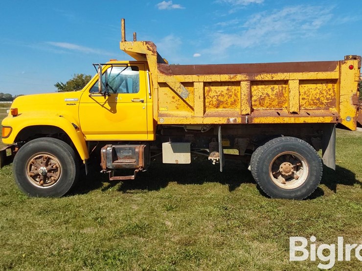 1997-ford-f800-image-8