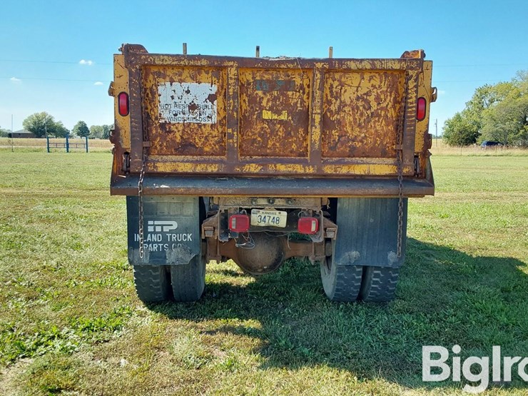 1997-ford-f800-image-6