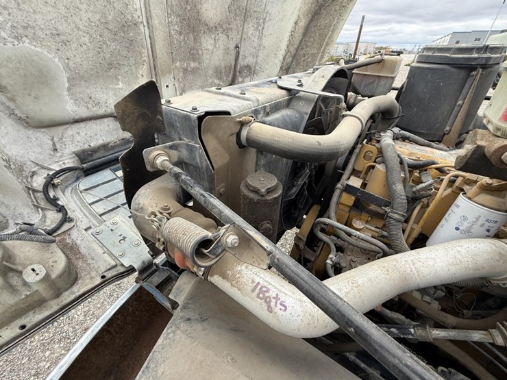 1998-caterpillar-3126-image-13