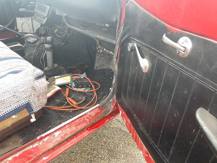 #1374-•-1976-chevrolet-luv-4x4-(has-wi-title)-(of)-image-110