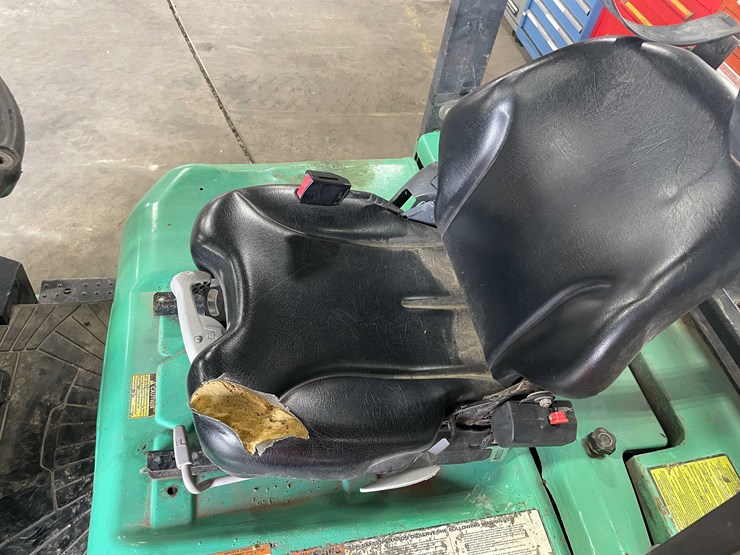 mitsubishi-fgc30k-image-18