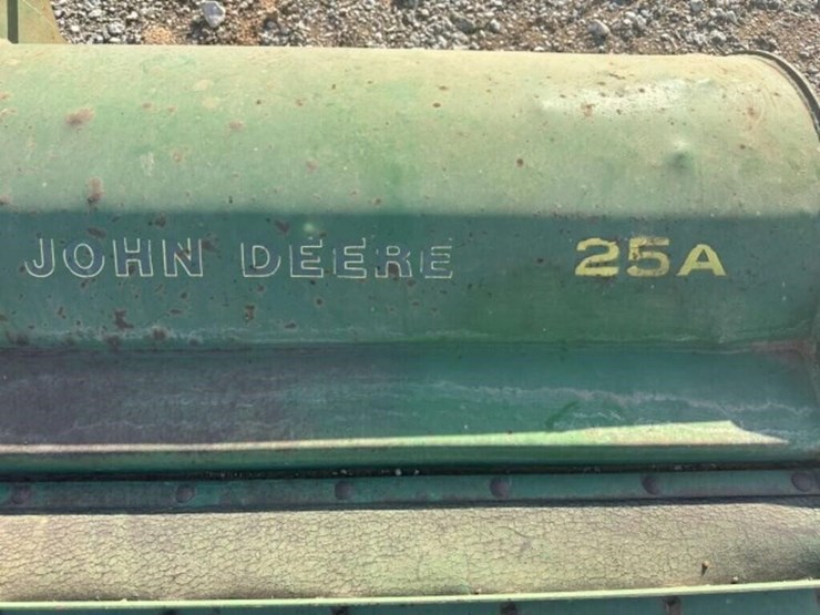john-deere-25a-image-4