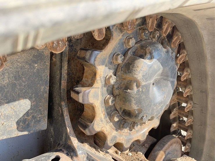 2022-bobcat-t66-image-42