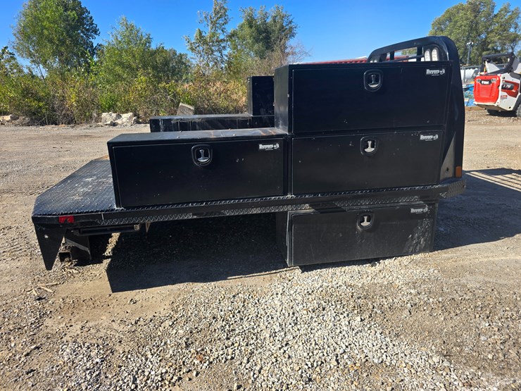 #22362-•-contract-manufacturer-pickup-truck-bed-image-20