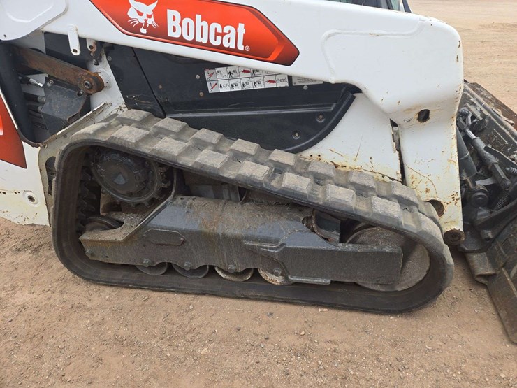 2022-bobcat-t64-image-8