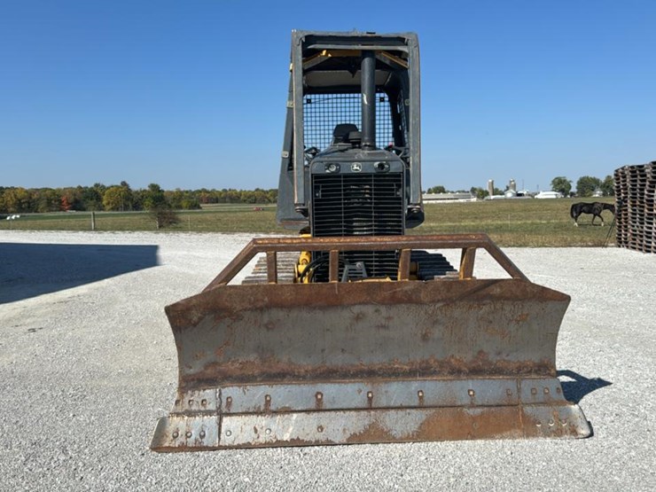 2015-deere-450j-lt-image-4