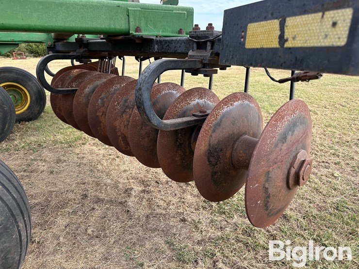 1999-john-deere-637-image-14