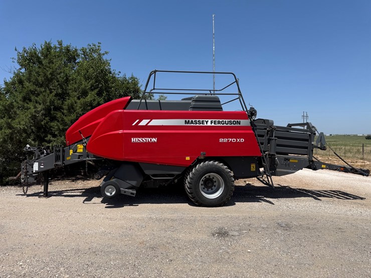 2022-massey-ferguson-2270xd-image-3