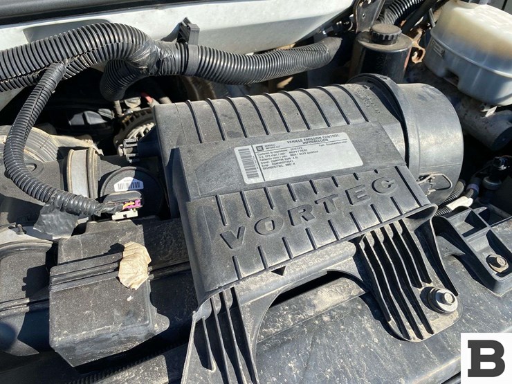 2012-chevrolet-express-2500-image-36