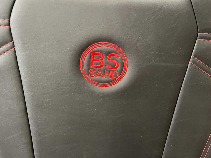 #8619-•-can-am-seat-(f)-image-8