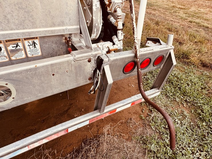 ledwell-feed-trailer-image-9