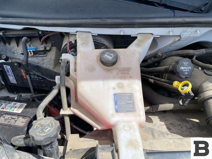 2019-gmc-3500-image-29