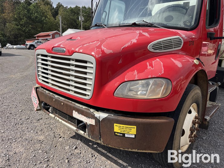 2014-freightliner-m2-106-s/a-propane-delivery-truck-image-16