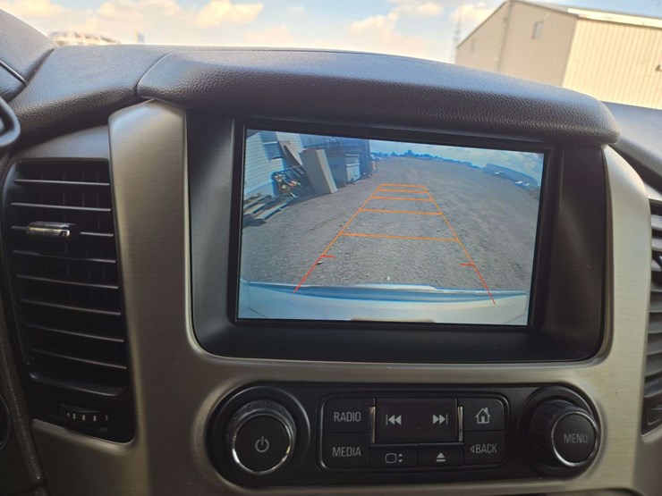 2015-gmc-yukon-denali-image-17