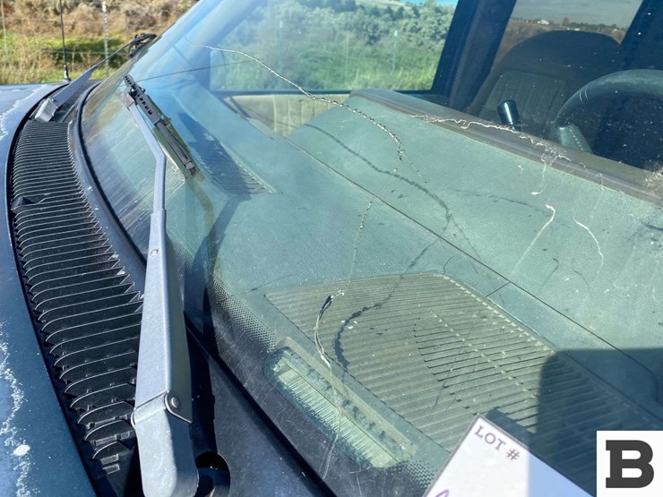 1993-gmc-suburban-image-11