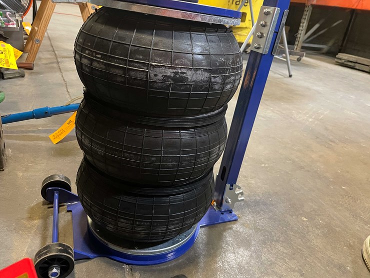 #8532-•-pneumatic-11,000-lb-lift-capacity-air-jack-(pr12)-image-7