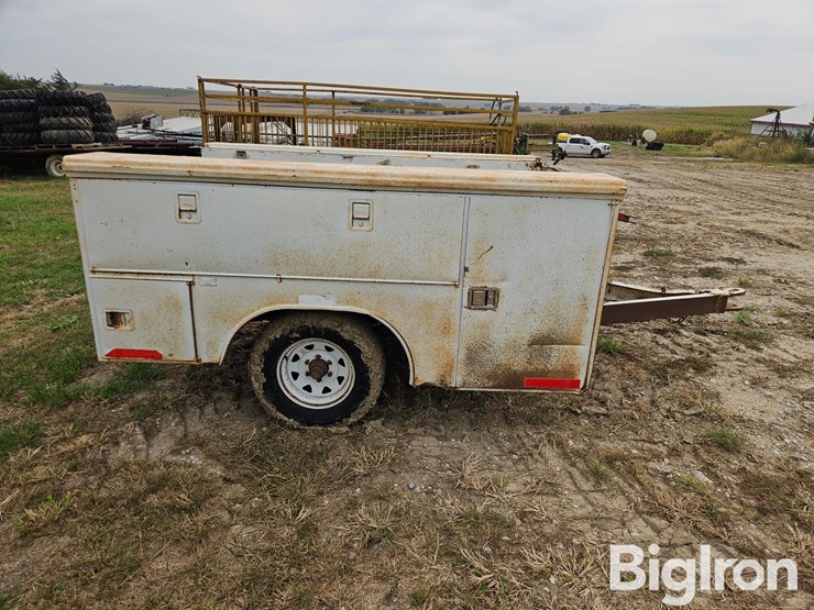 s/a-service-trailer-image-4