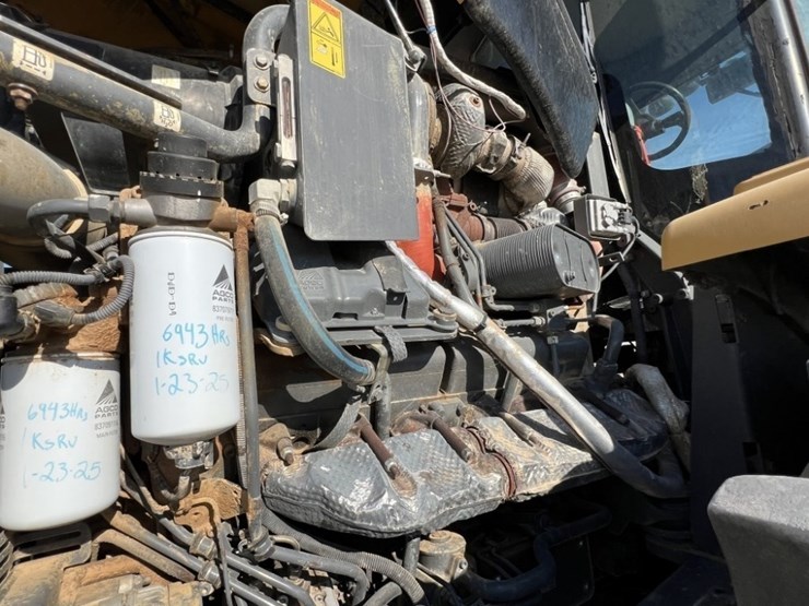 2016-challenger-mt965e-image-35