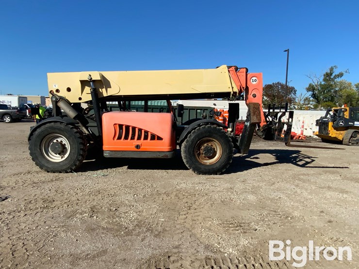 2009-jlg-g10-55a-image-4