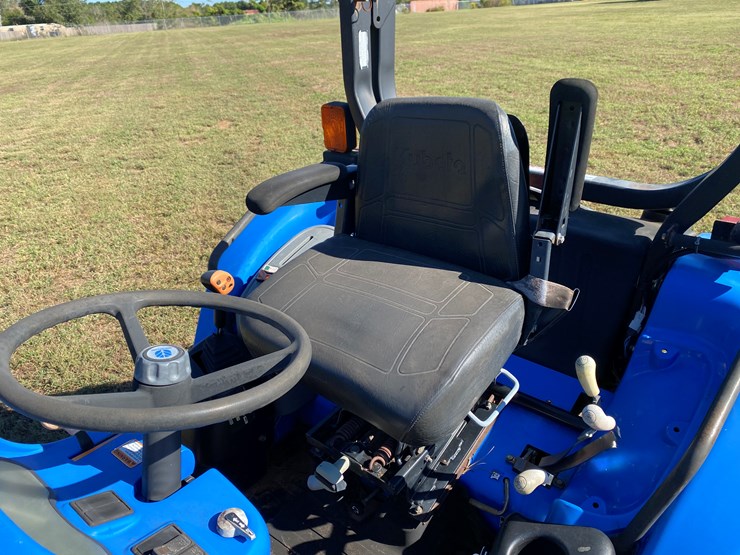 new-holland-tc35d-image-14