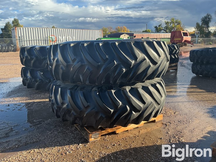 armstrong-hi-traction-lug-20.8-38-tractor-tires-image-5