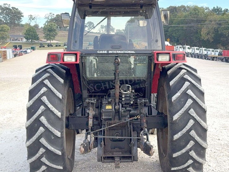 case-ih-5140-image-9