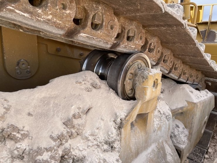 2019-caterpillar-d8t-image-20