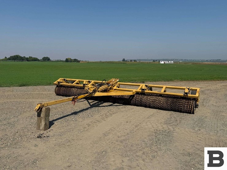 schmeiser-20'-packer-image-1