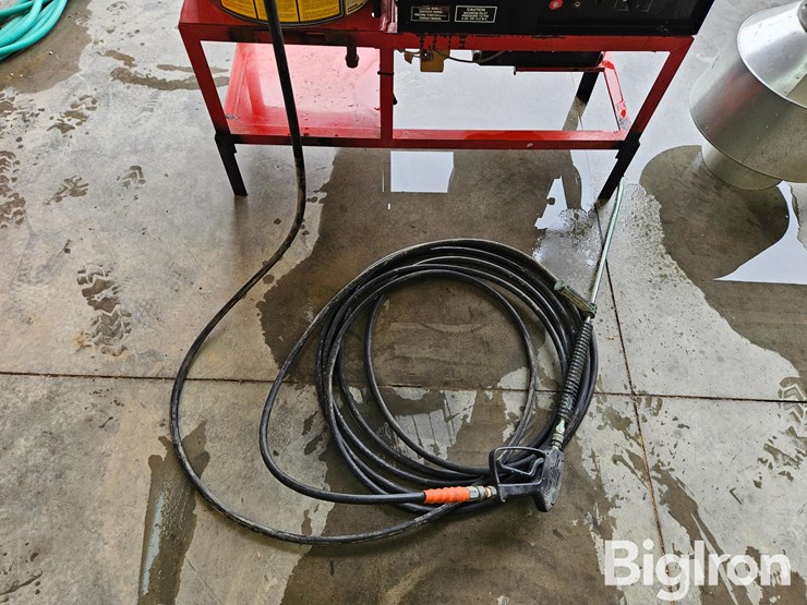 hotsy-1412ss-hot-water-pressure-washer-image-10