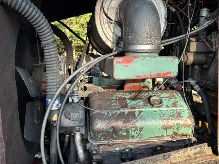 #1752-•-2013-kmc-210ca-track-skidder-image-7