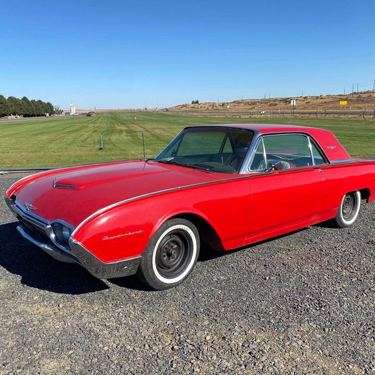 1962 Ford Thunderbird Coupe