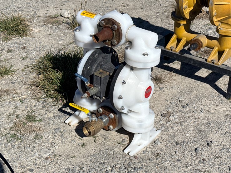 #27153-•-aro-ingersoll-rand-2”-double-diaphragm-pump-inv#-27153-image-1