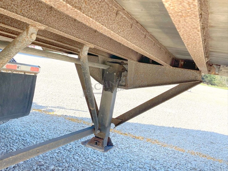 1999-strick-trailer-image-33