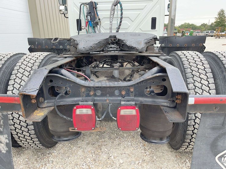 2003-international-durastar-4400-image-29