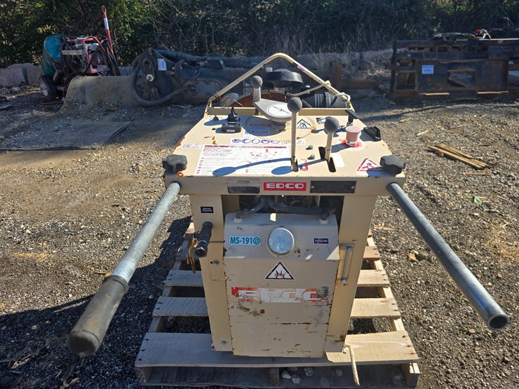 #22359-•-concrete-saw-image-10