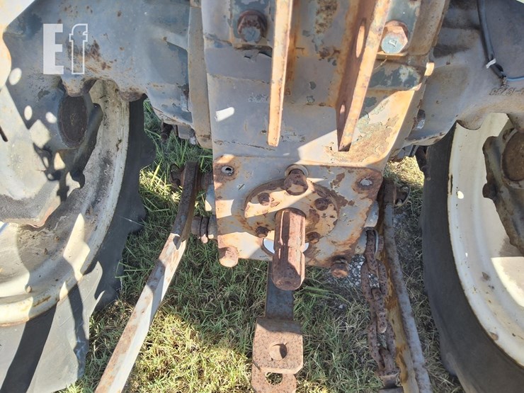 mitsubishi-d2500-image-5