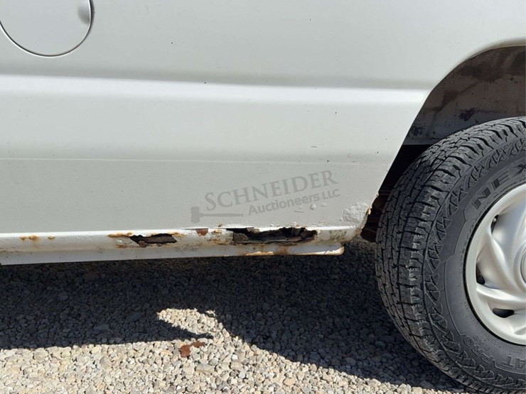 1998-ford-e150-image-53