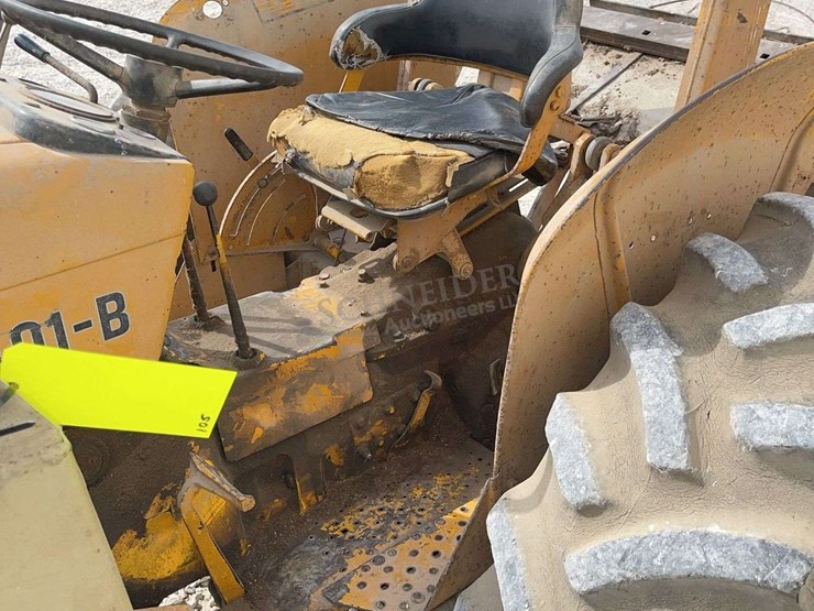 john-deere-401-image-31