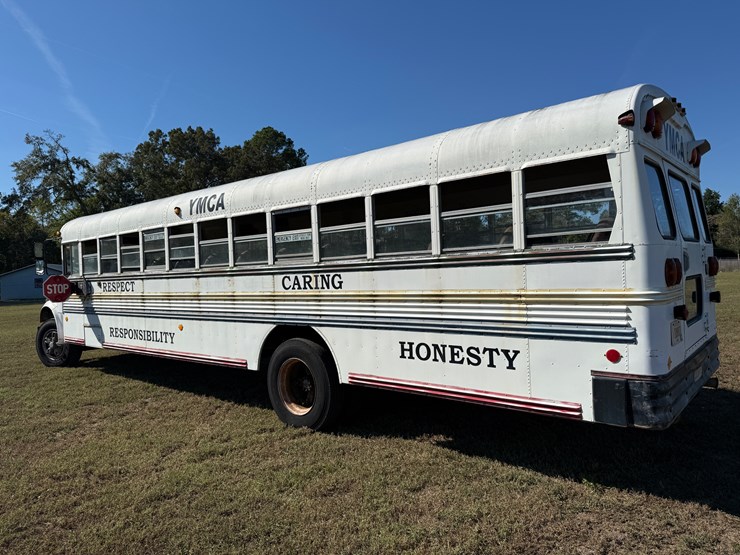 1992-international-3800-image-3