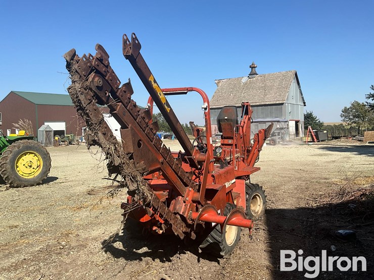 ditch-witch-5110-image-1