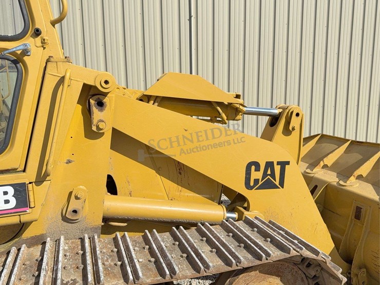 caterpillar-953b-image-18
