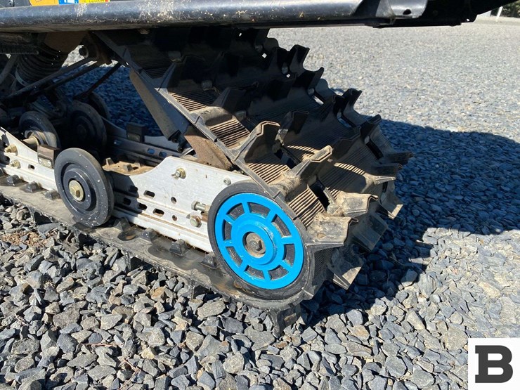 1998-polaris-indy-trail-touring-xlt-snowmobile-image-17