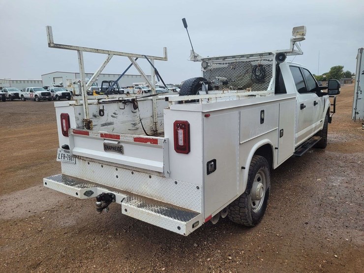 2018-ford-f350-image-4