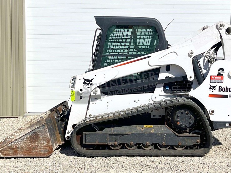 2016-bobcat-t750-image-4