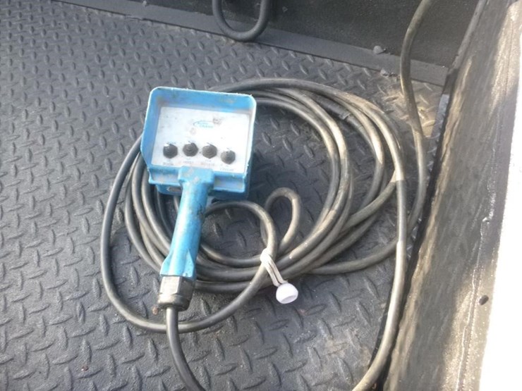 2006-ford-f450-image-11