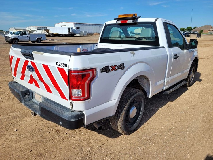 2017-ford-f150-image-3