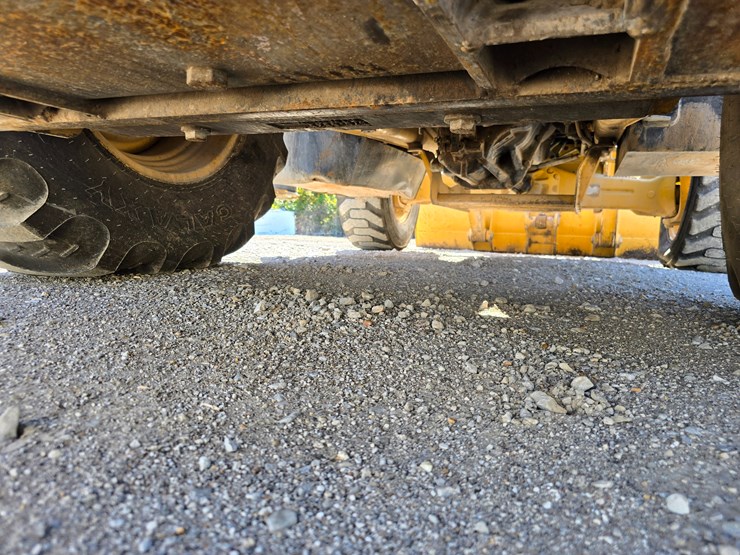 caterpillar-415f2-il-image-83