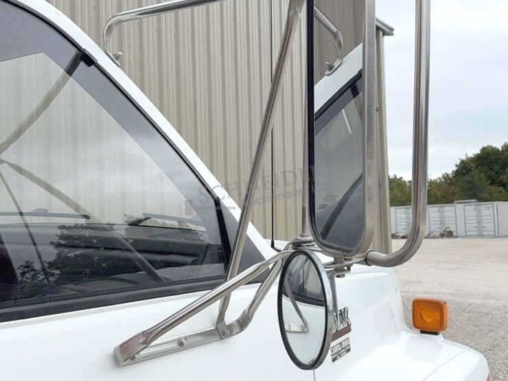 1990-chevrolet-c70-image-21